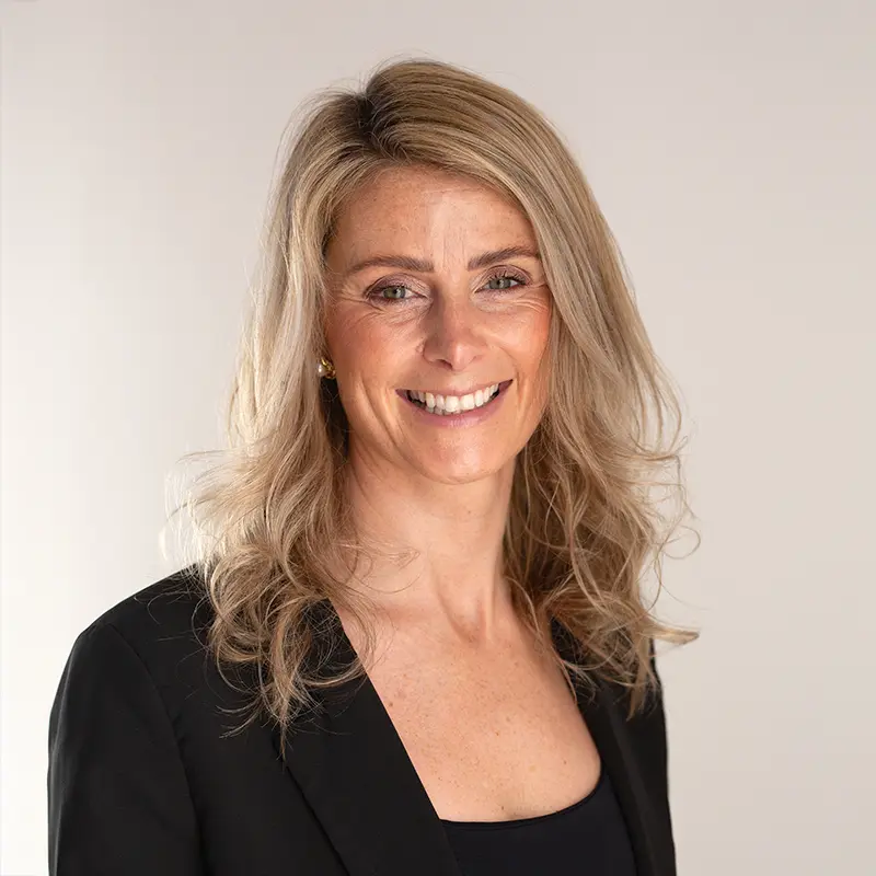 Lyn McCartney